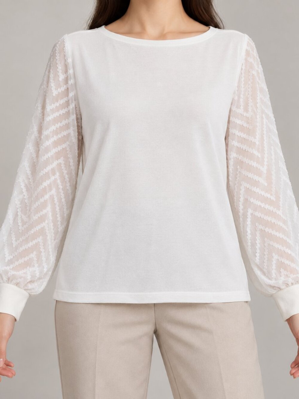 Amaryllis White Sheer Textured Sleeve Top Size M NWOT